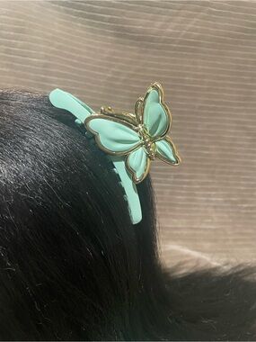 Gold-Trim Mint Butterfly Hair Clips - Women Accessories